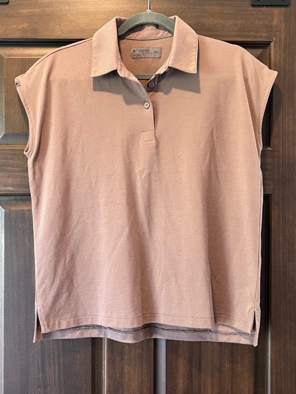 Figs taupe Sleeveless Polo Shirt size small